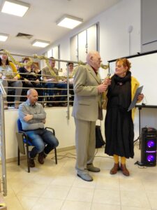 Ézsiás László szaval